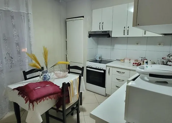 Mateo * ティラナ